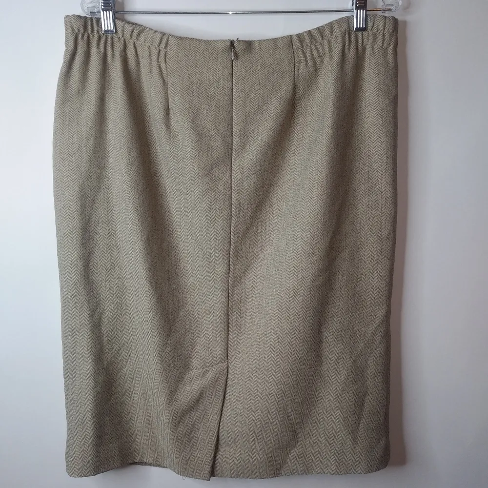 Larry Levine 14W Beige Lined Skirt Suit Plus - Image 5