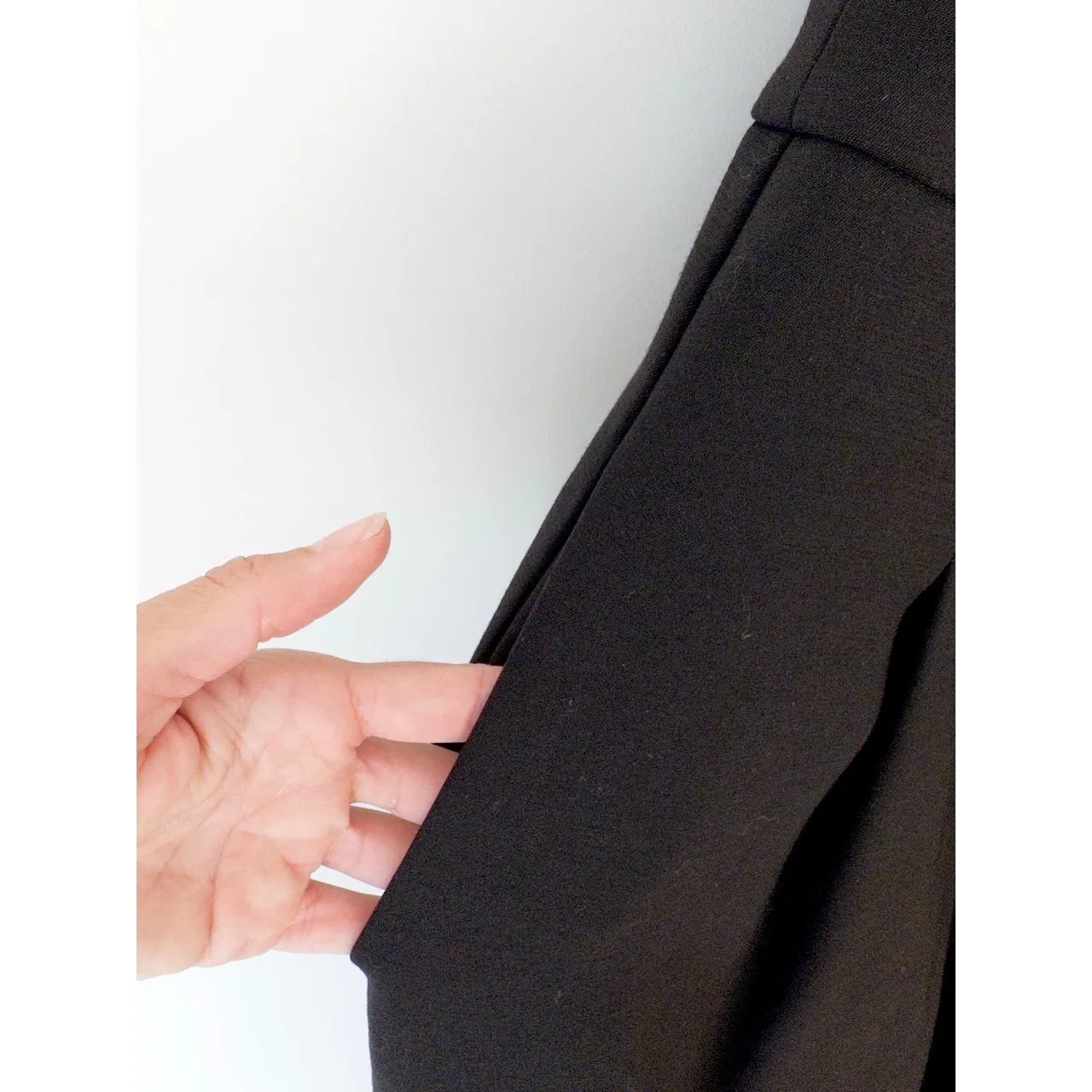 BCBGMAXAZRIA Ellis Cutout Strap Wide Leg Cropped Jumpsuit, Black, Size L - Image 8