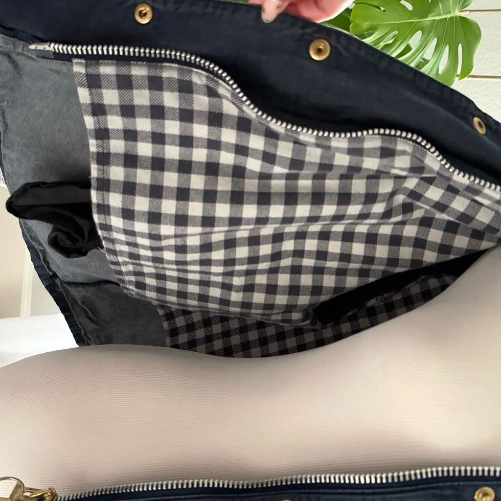 Barbour Catton Patch Showerproof Jacket - Image 11