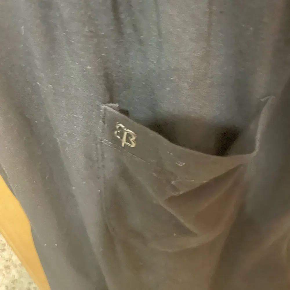 Betabrand All Day Loungers Slit Leg Black Pants Elastic Waist Womens Sz S - Image 6