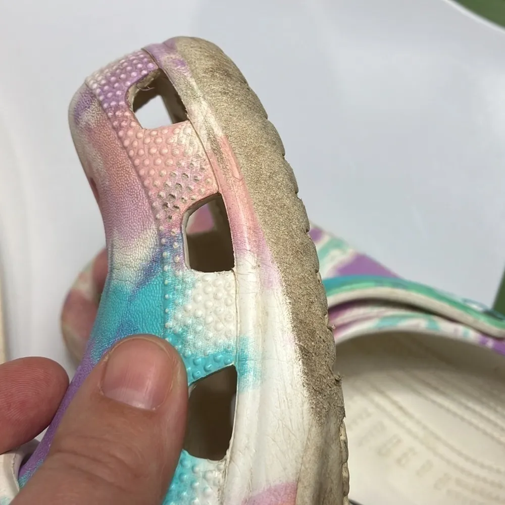 Crocs Tie dye pattern‎ unisex sizing - Image 8