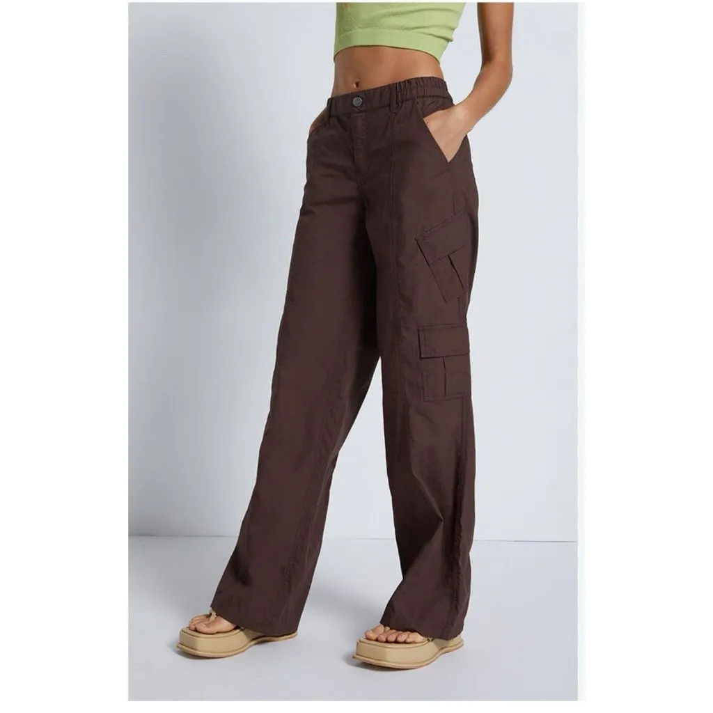 Pacsun Women’s Brown 90's Baggy Cargo Pant Low Rise Puddle Size Medium‎ NEW - Image 2