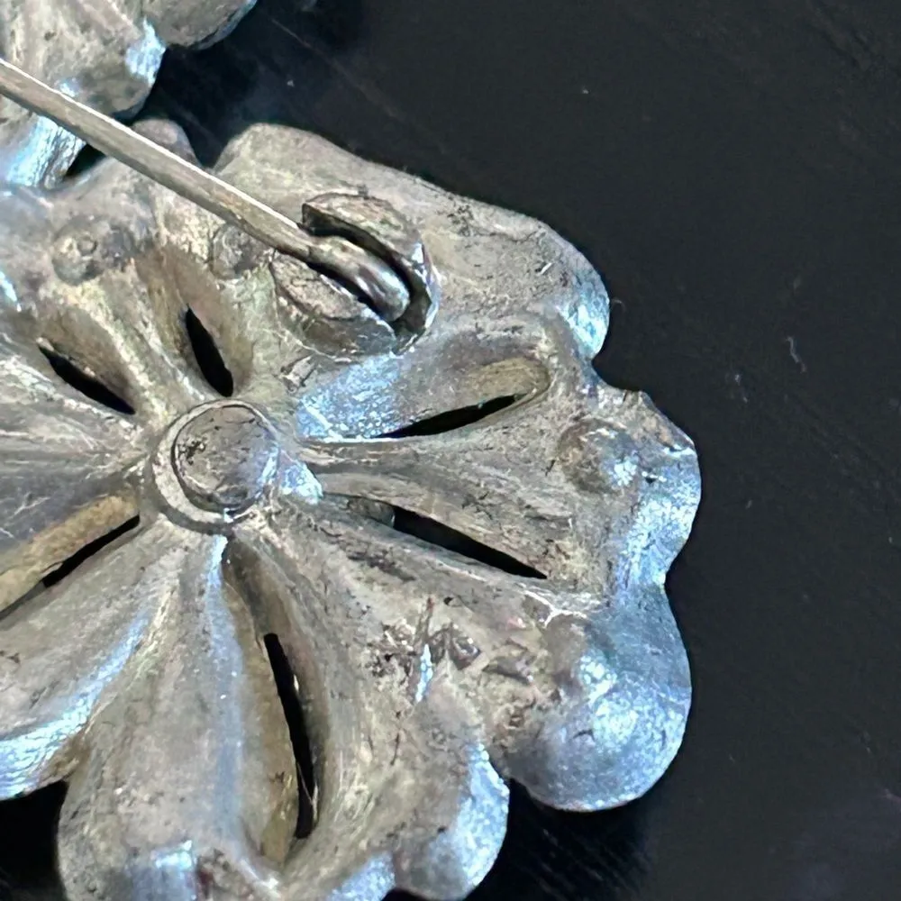 VIntage Brooch Pin with Crystal Silver - Image 6