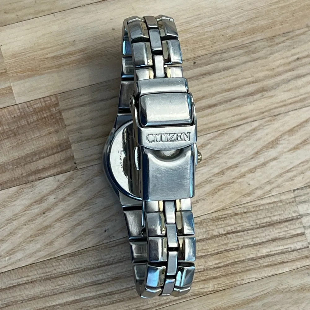 Citizen Eco-Drive Ladies Watch Two Tone Bracelet and Case Black Dial - Image 8