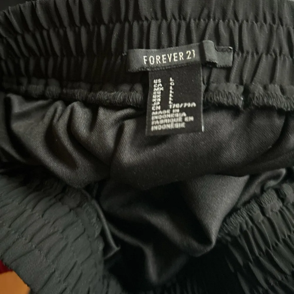 Forever 21 Black Sheer Mini Skirt - Image 5