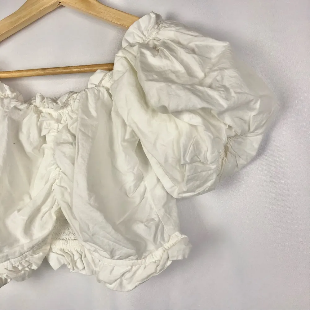 Live 4 Truth White Puff Short Sleeve Crop Top S - Image 3