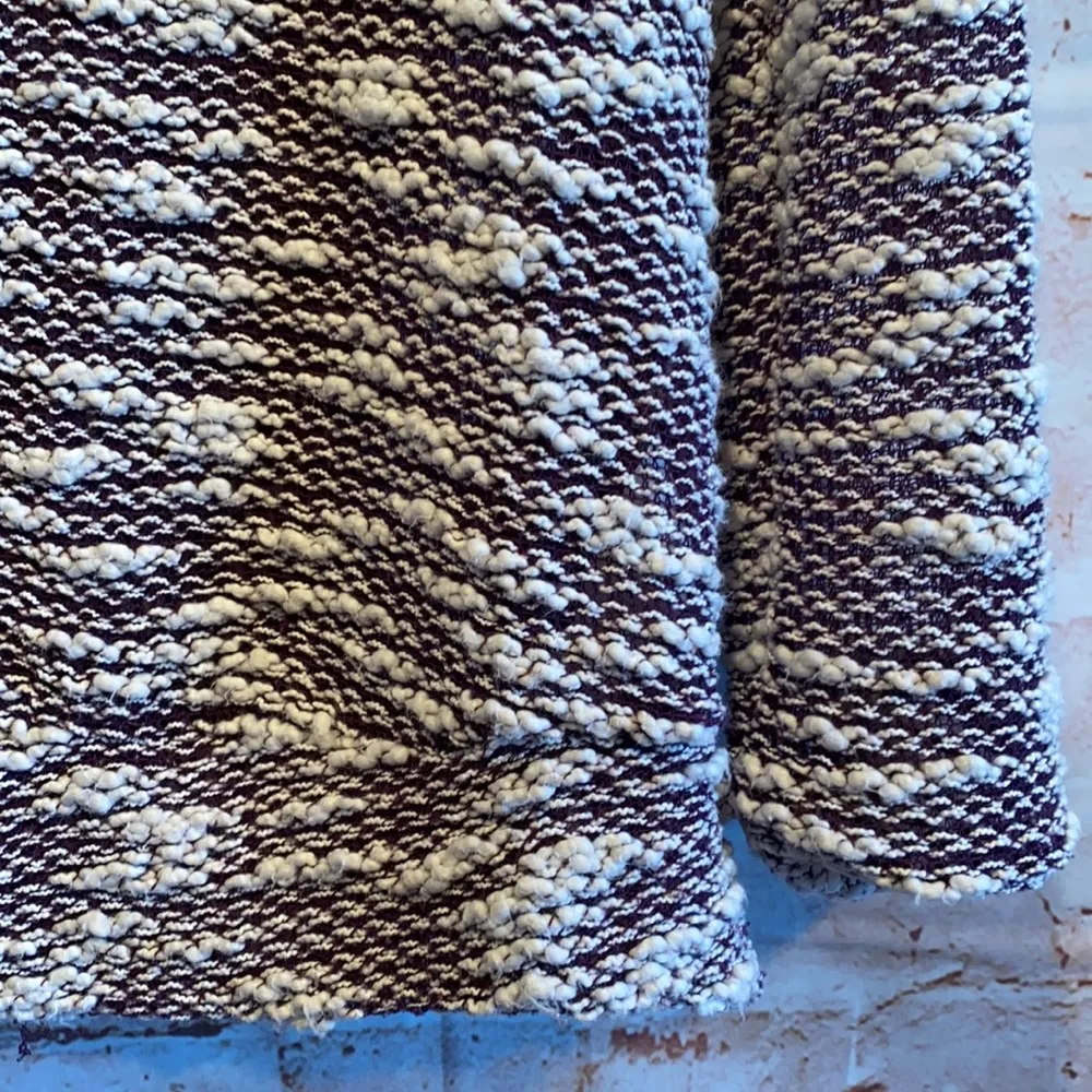 Fabletics Juliette pullover xs semi open knit - Image 4