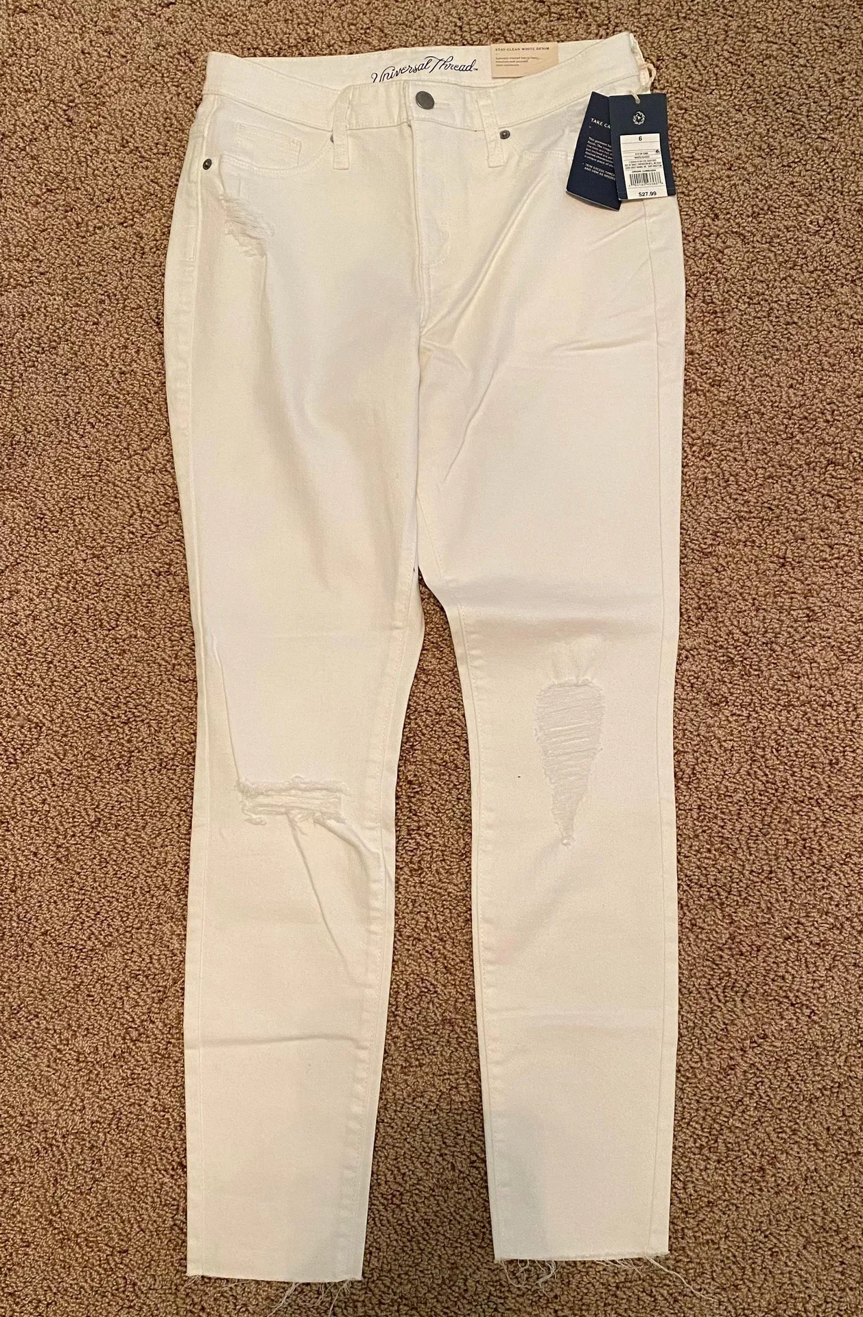 ‼️ Distressed White Skinny Jeans‼️ - Image 4