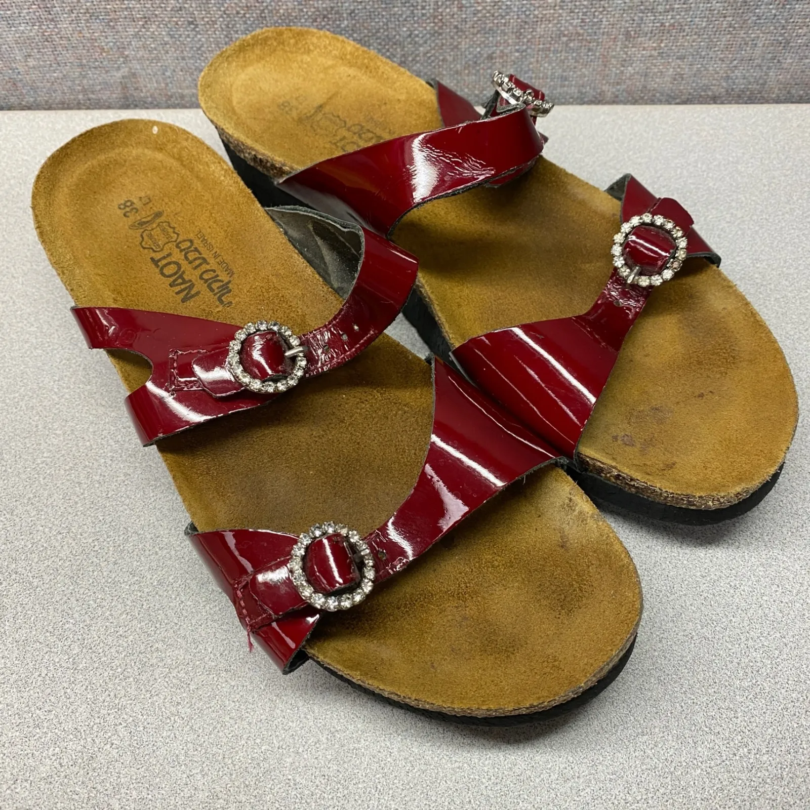 NAOT Red Patent Leather Rhinestone Buckle Footbed Sandals Women Size 38 FLAWED - Image 2