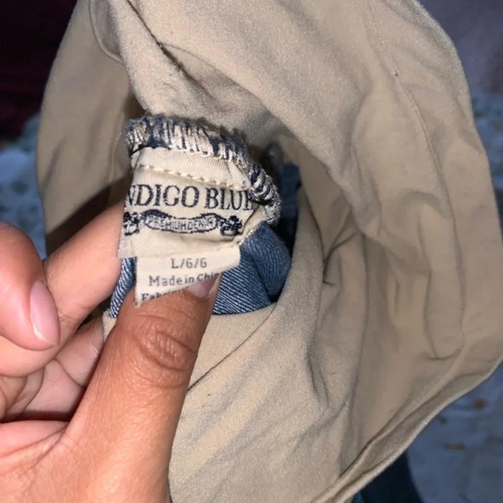 Indigo blue maternity jeans - Image 2