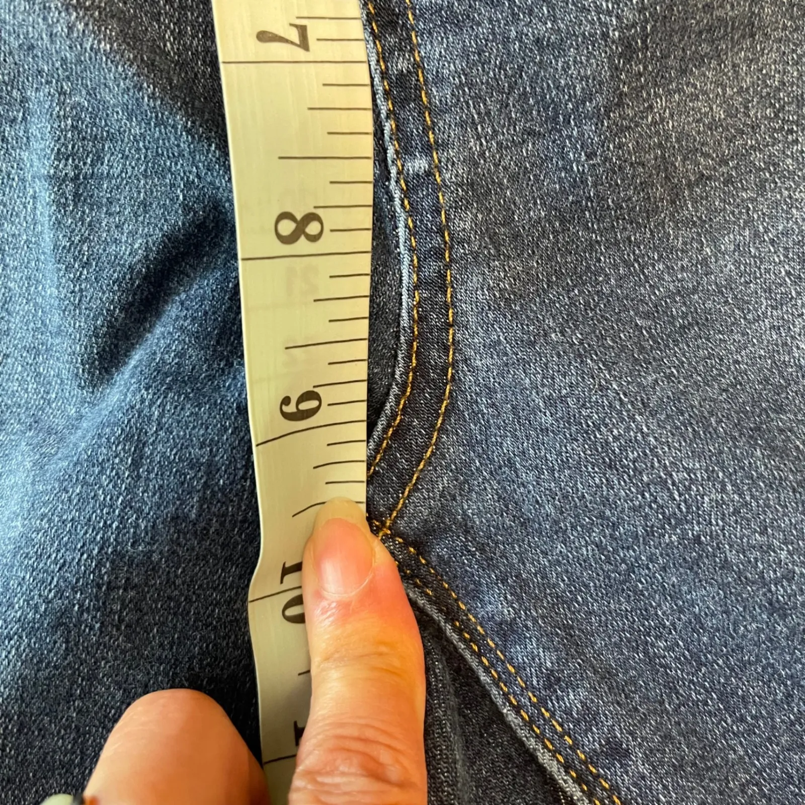 SPANX Women's Medium Mid Rise Dark‎ Wash Denim Look Jegging Pants Frayed Hem - Image 8