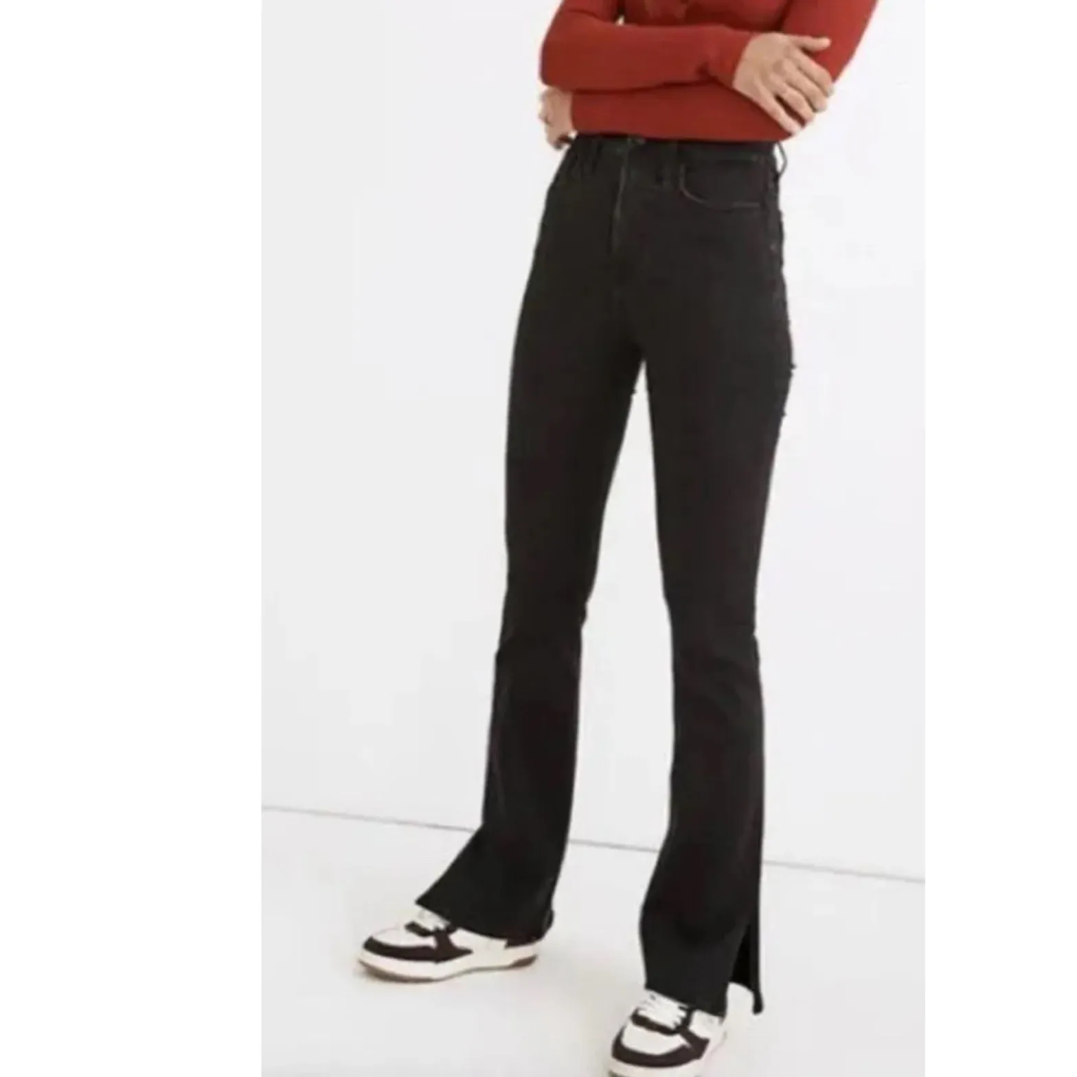 Madewell Skinny Flare Jeans in Bell haven Black Wash: Slit-Hem Edition Size: 28 - Image 10