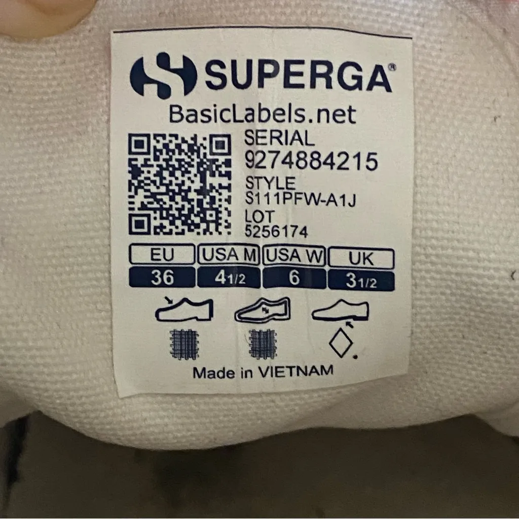 SUPERGA 2750 Sneaker, Stars,Moon Gold Embroidery Sz 6 limited Edition 3,766 made - Image 6