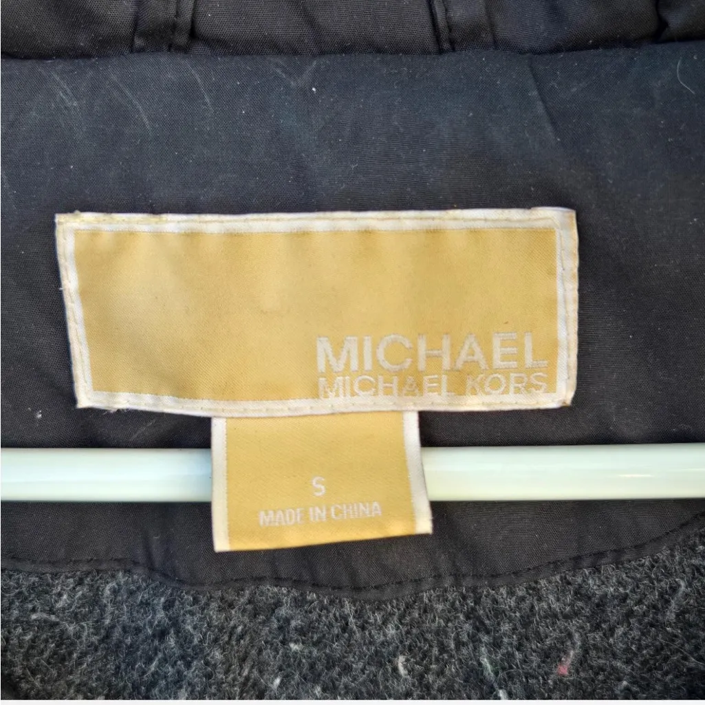 • Michael Kors puffer coat black small - Image 4