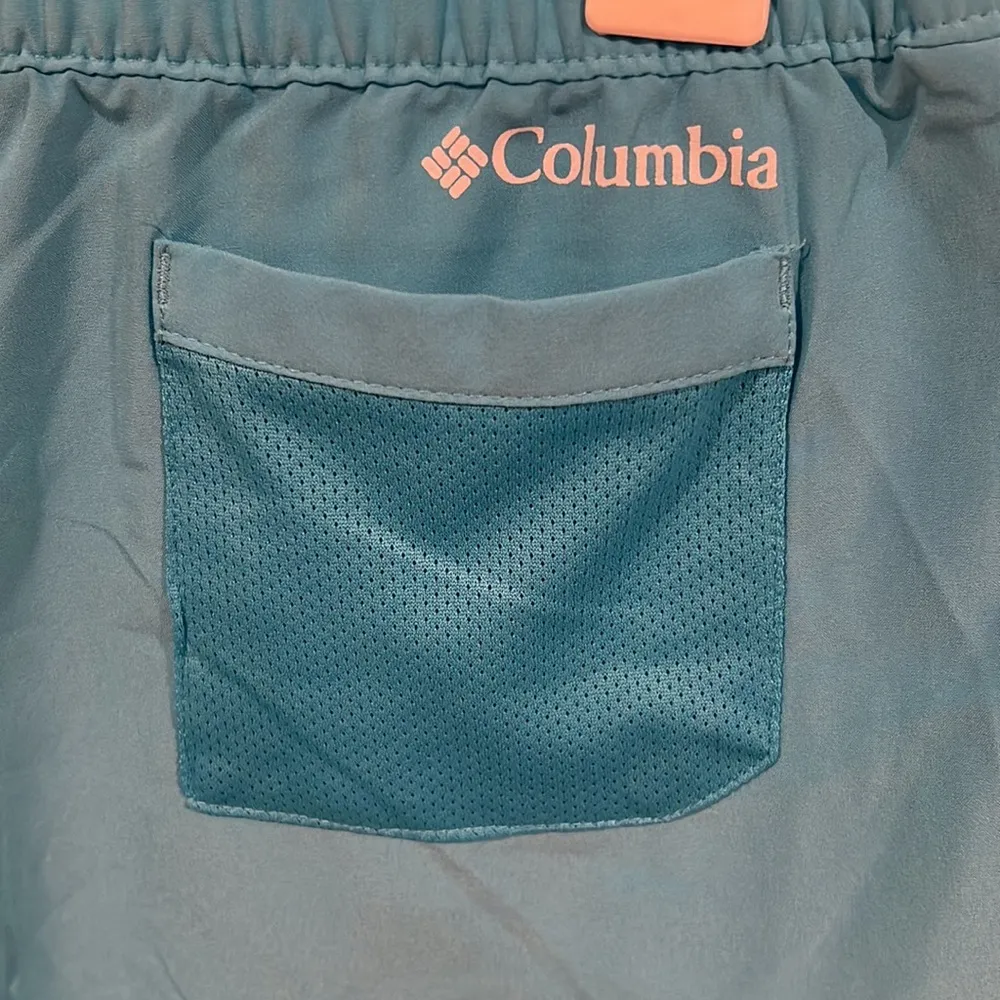 Columbia‎ athletic shorts . Size XL - Image 4