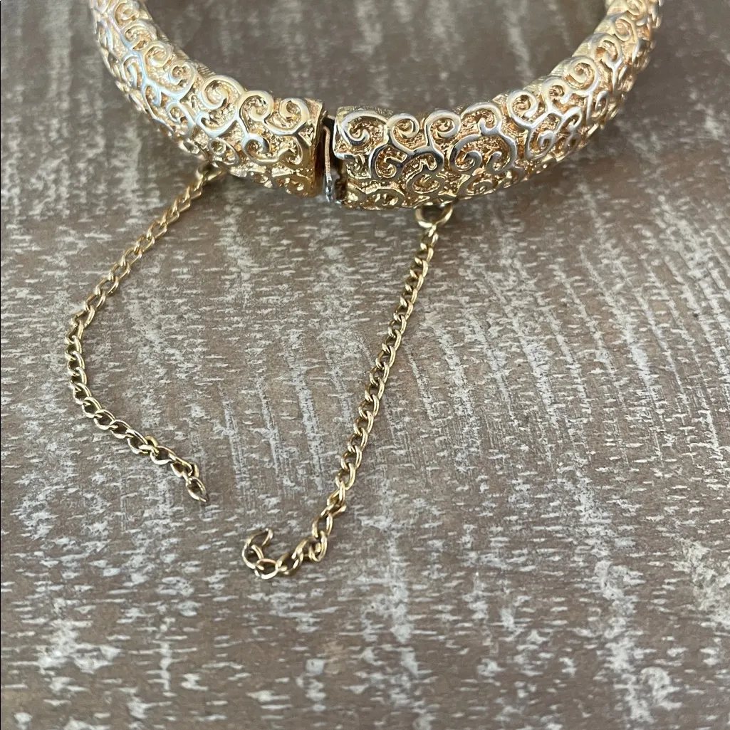 Vintage Gold Tone Bangle Bracelet with Intricate Design & Snap Closure, *flaw - Image 4