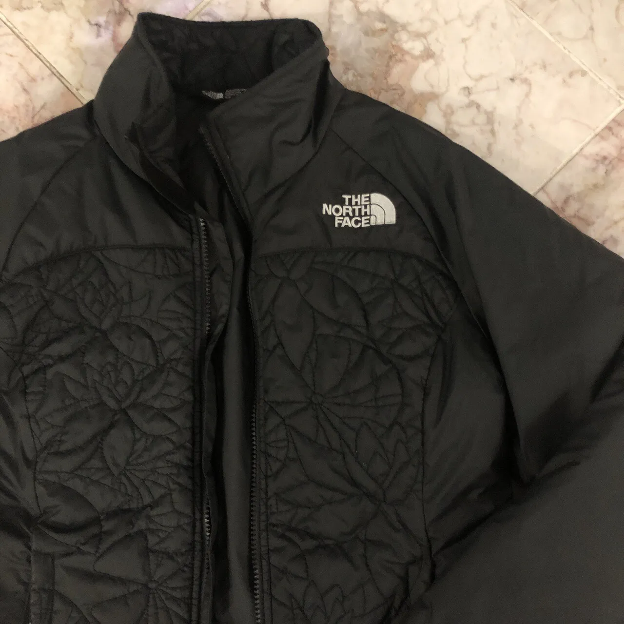 The North Face Black Puffer Jacket - Image 3