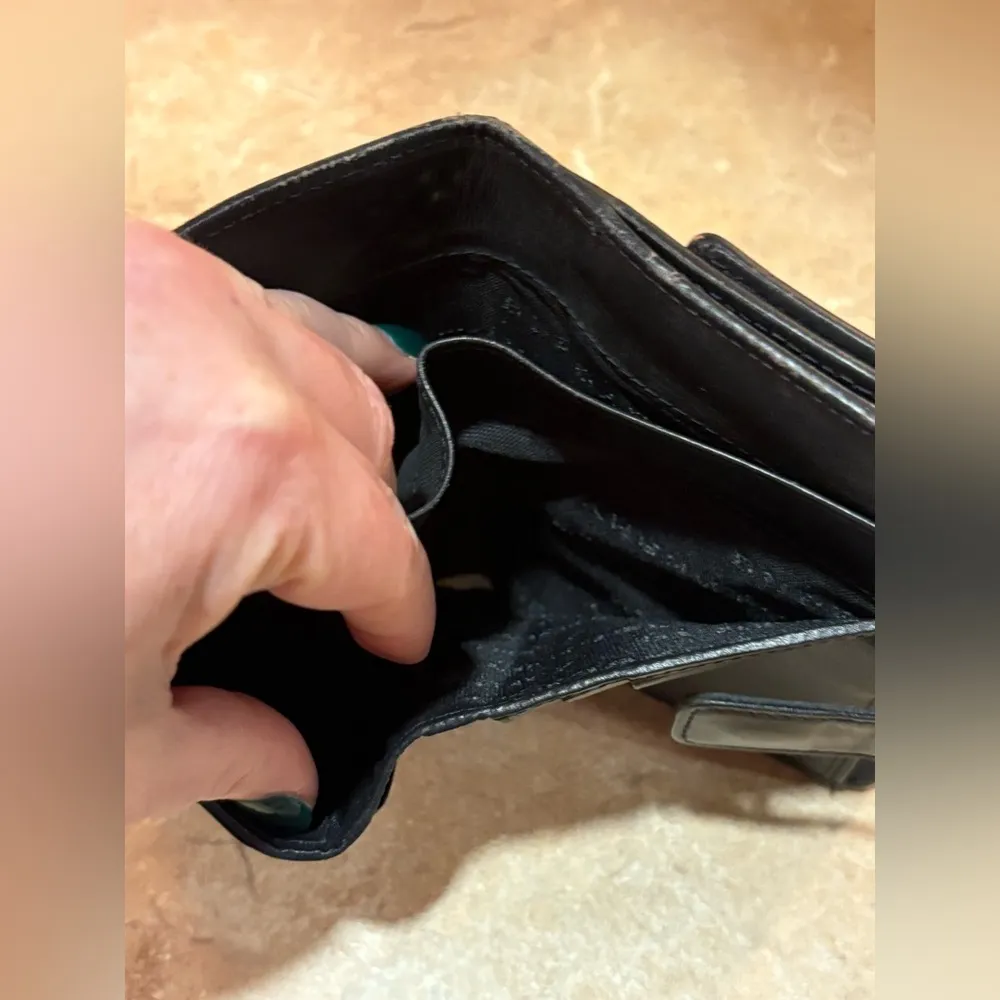 Burberry next plaid bifold wallet - Image 8