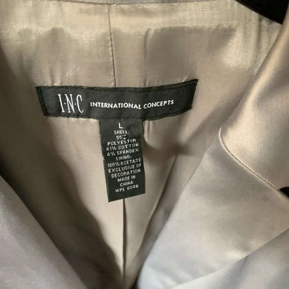 INC International Concepts Silver Jacket with tie Waist Large - Image 3