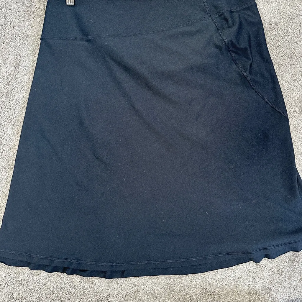 Mountain Hardwear Women’s Better Butter Soft A-Line Skirt Pull On in Black L - Image 8