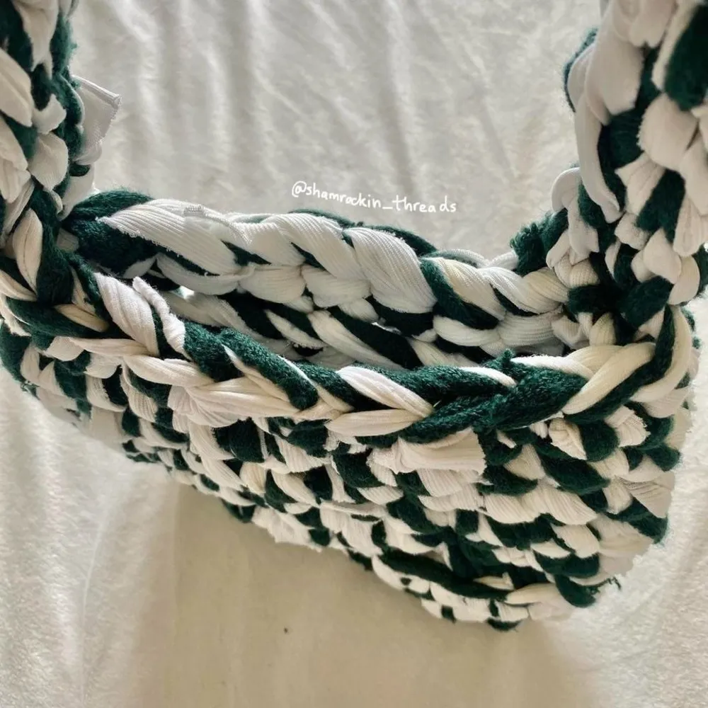 green and white crochet bag! - Image 4