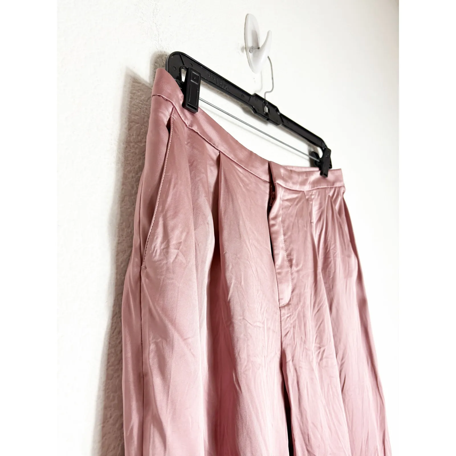 VINCE Liquid Shine Straight Leg Trousers Size 10 Pink Satin Wide Leg Career Wear - Image 8