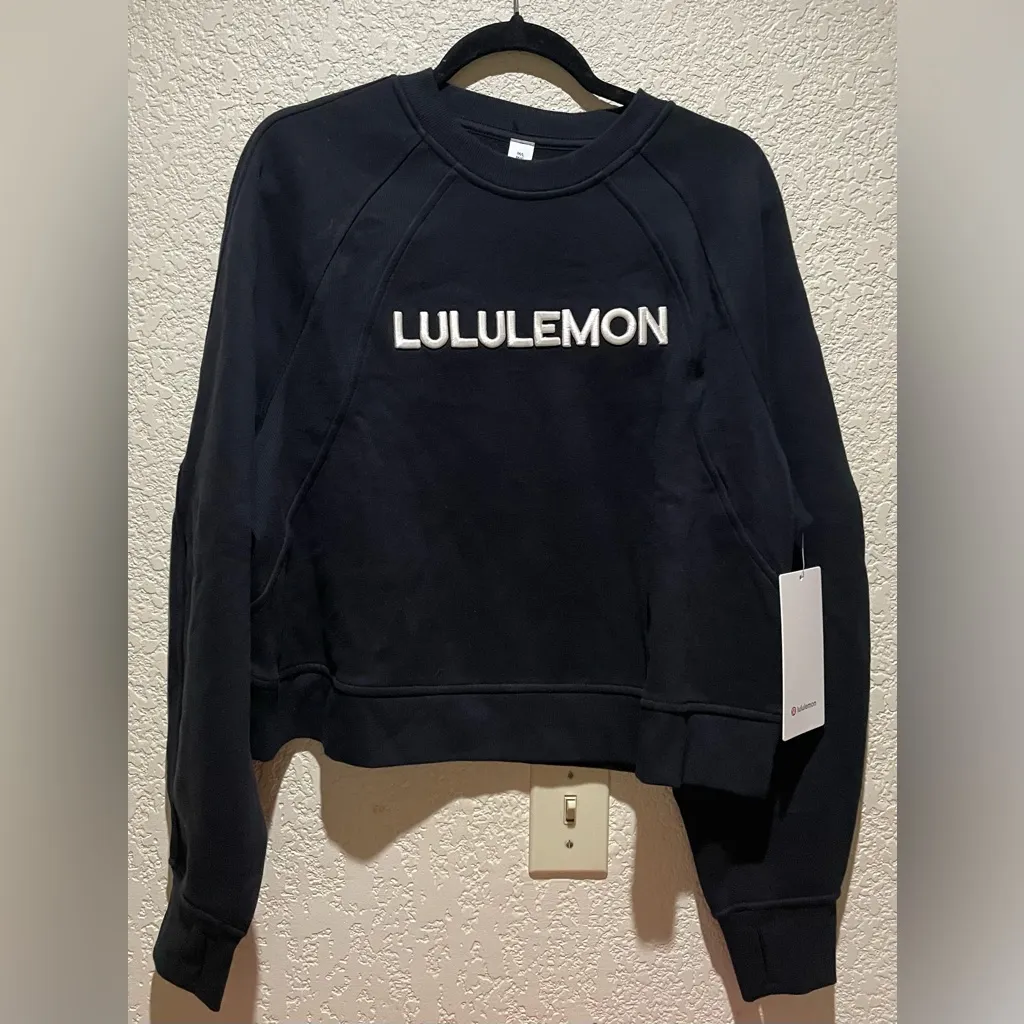 Lululemon NWT Scuba Oversized Pullover Wordmark Black Light Ivory Size M L - Image 7