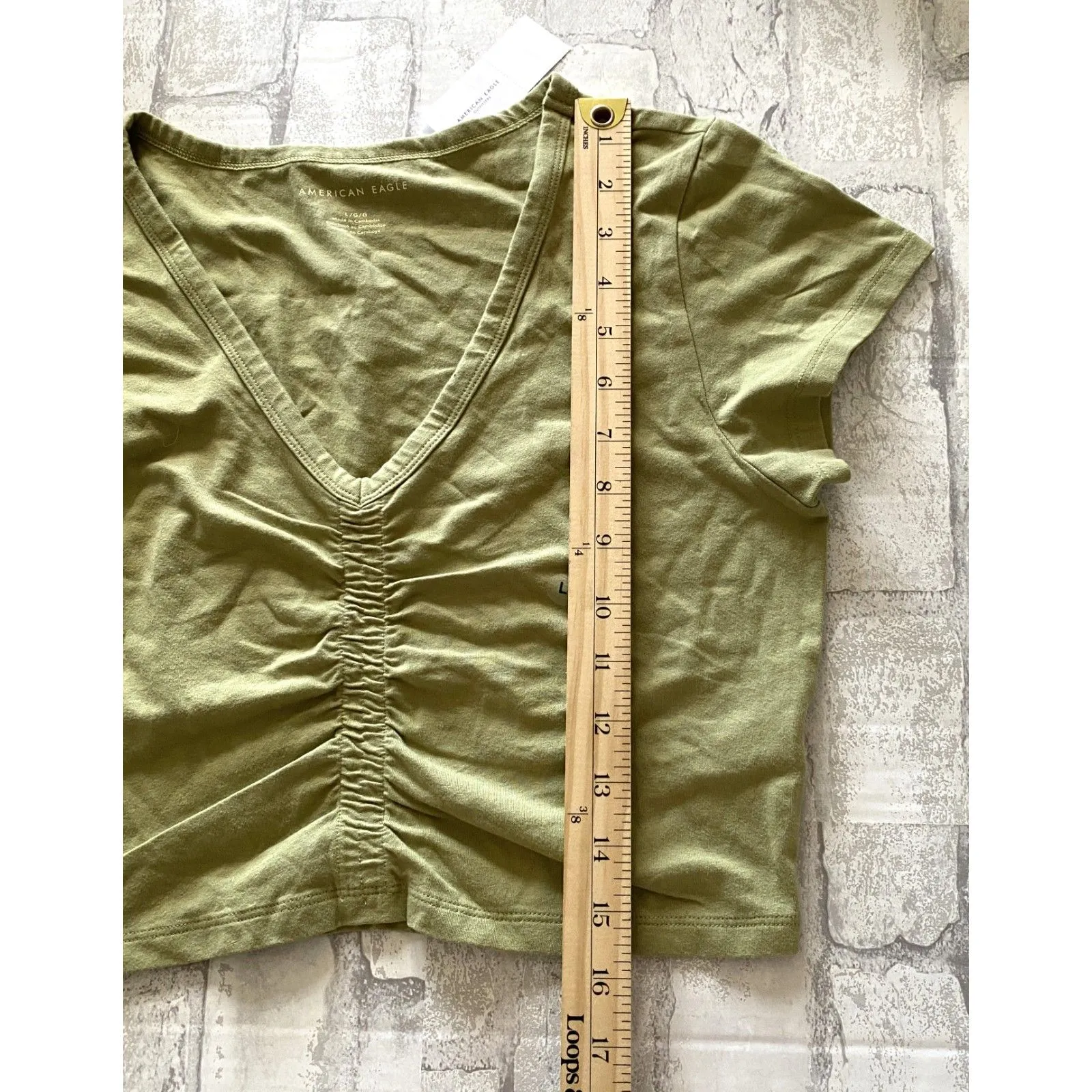 NWT American Eagle Green Cropped Ruched Short Sleeve V Neck Cotton Blend Top L - Image 5