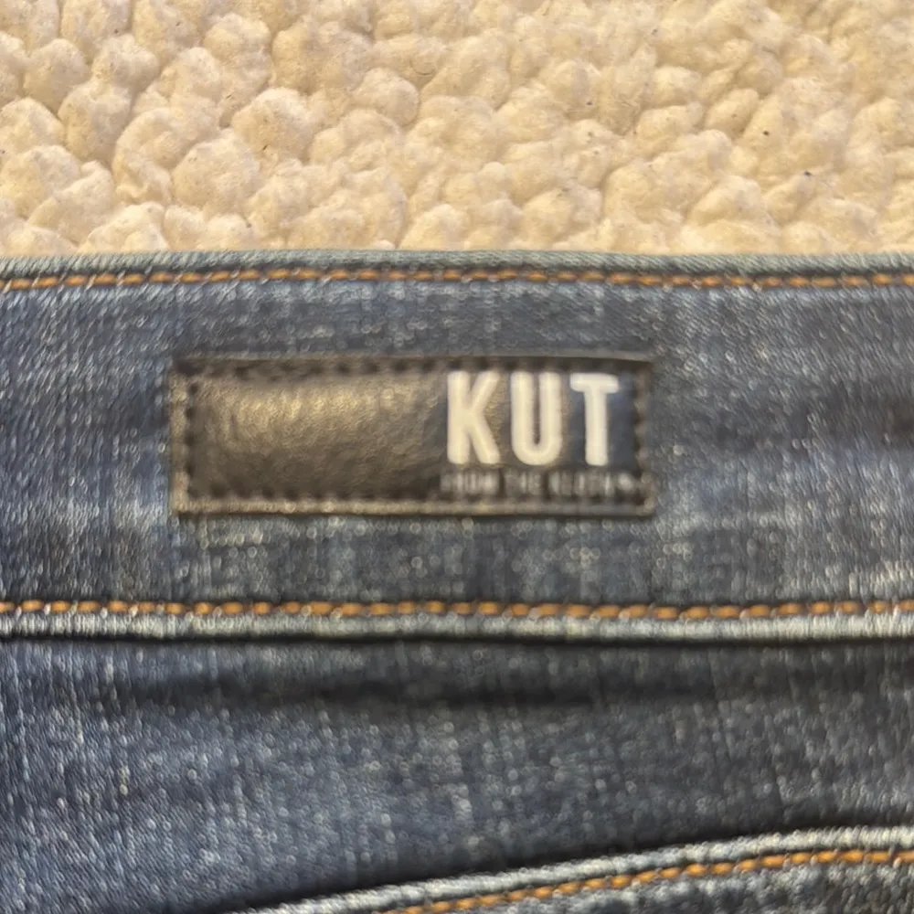 Kut from the Kloth Connie Fab Ab Ankle Skinny Jeans - Image 6