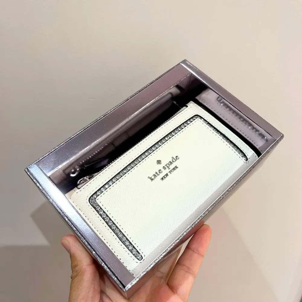 Kate Spade Madison Boxed Small Slim Bifold Wallet # KJ023 - Image 3