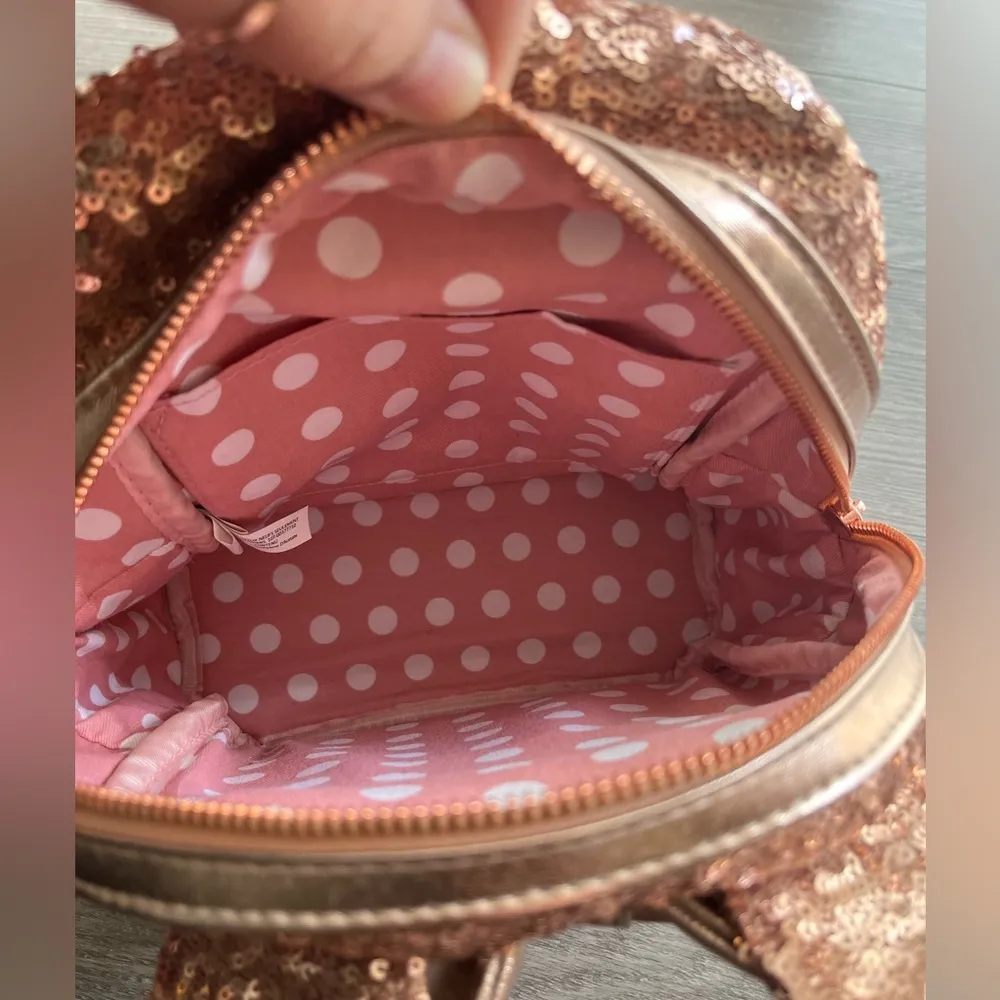 Lounge Fly NWT Minnie Mouse Sequin  Mini
Backpack Rose Gold Disney Parks - Image 7