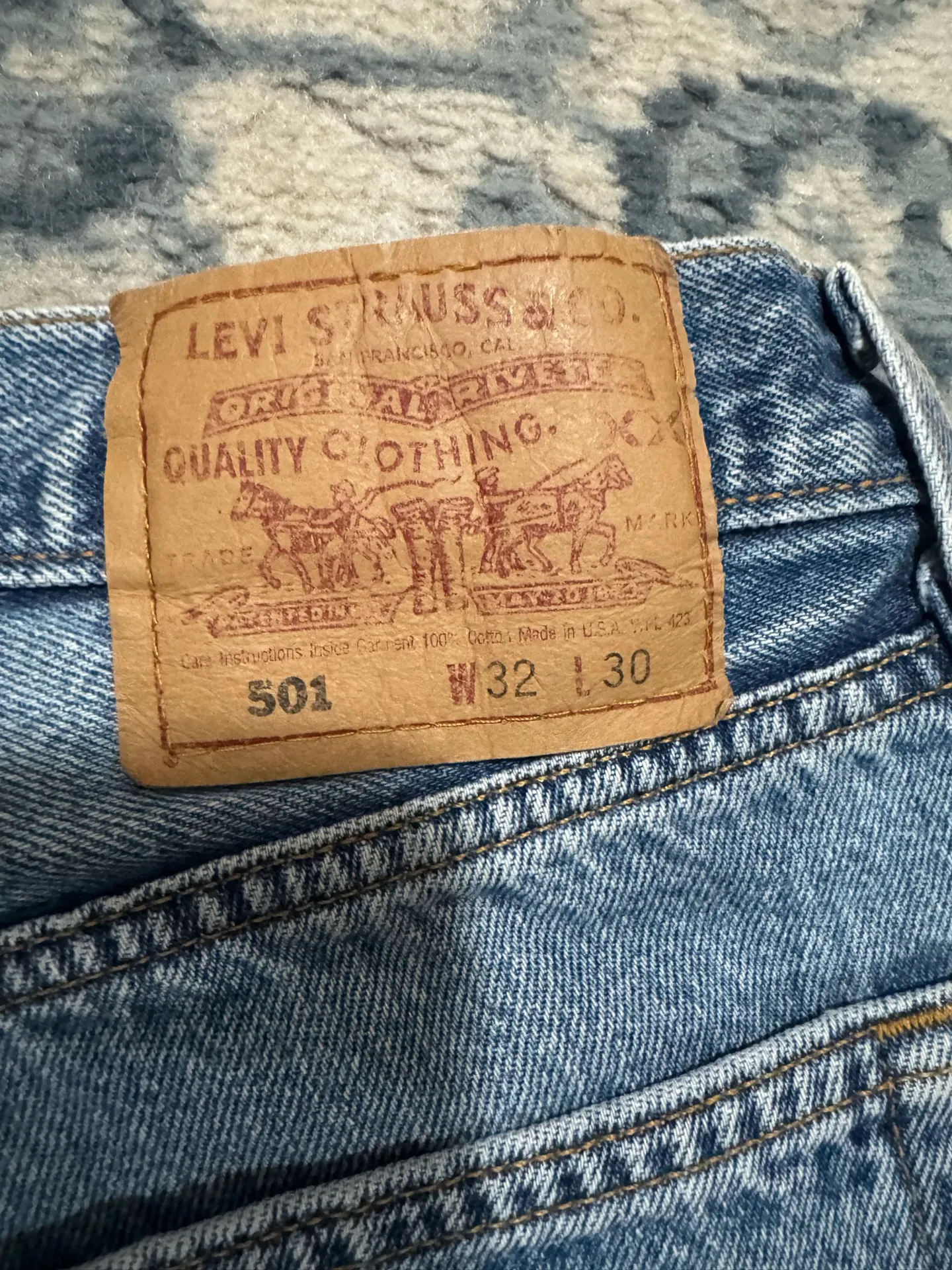 vintage 1995 light wash 501XX Levi’s shorts - Image 3