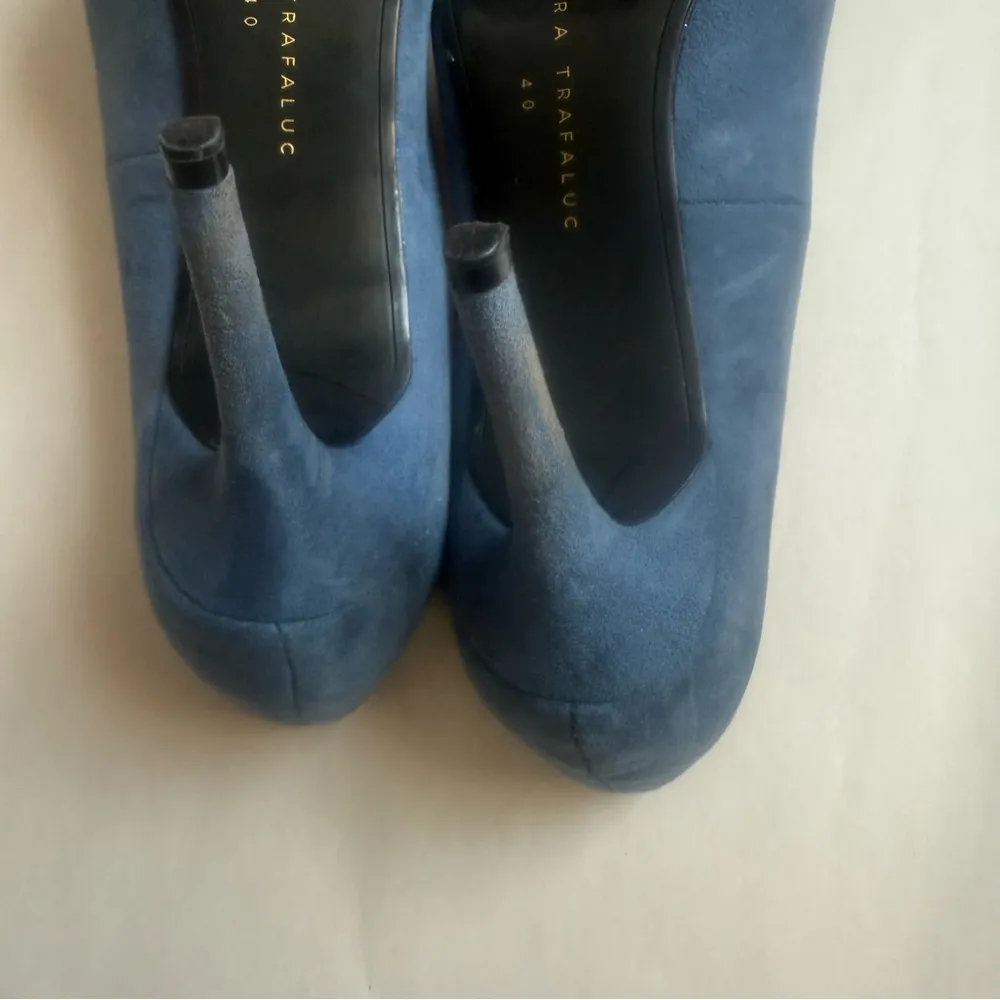 Zara Blue Suede Pointed Toe Court Heels with Buckle detail Shoes - Image 6
