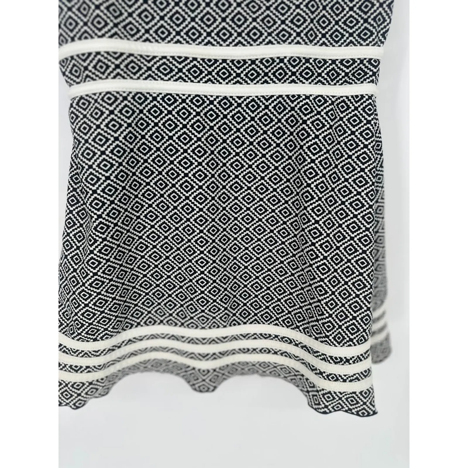 Shore Shapes Swim Dress Size 8 Black White One Piece Tummy Control Skirted Retro - Image 3