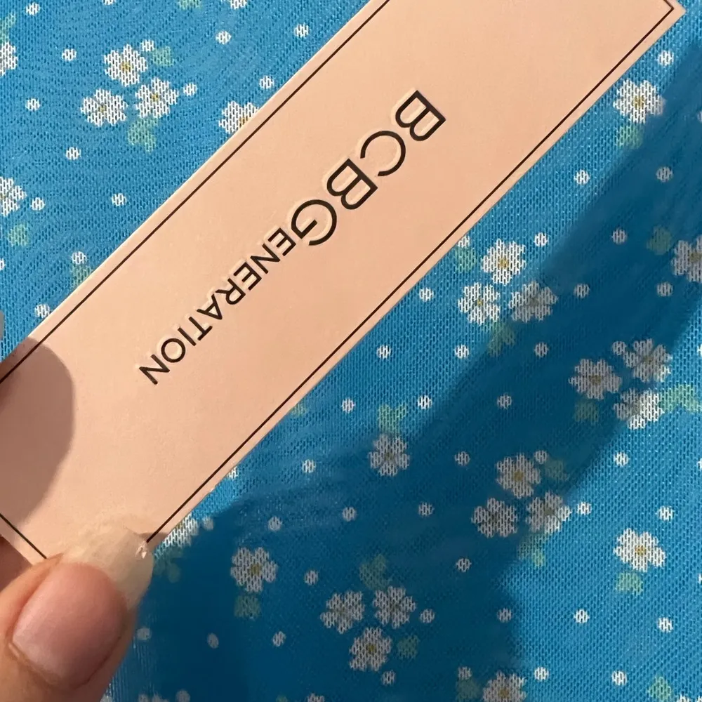 BCBGeneration Floral Sheer Crop Short Sleeve Top - Image 8