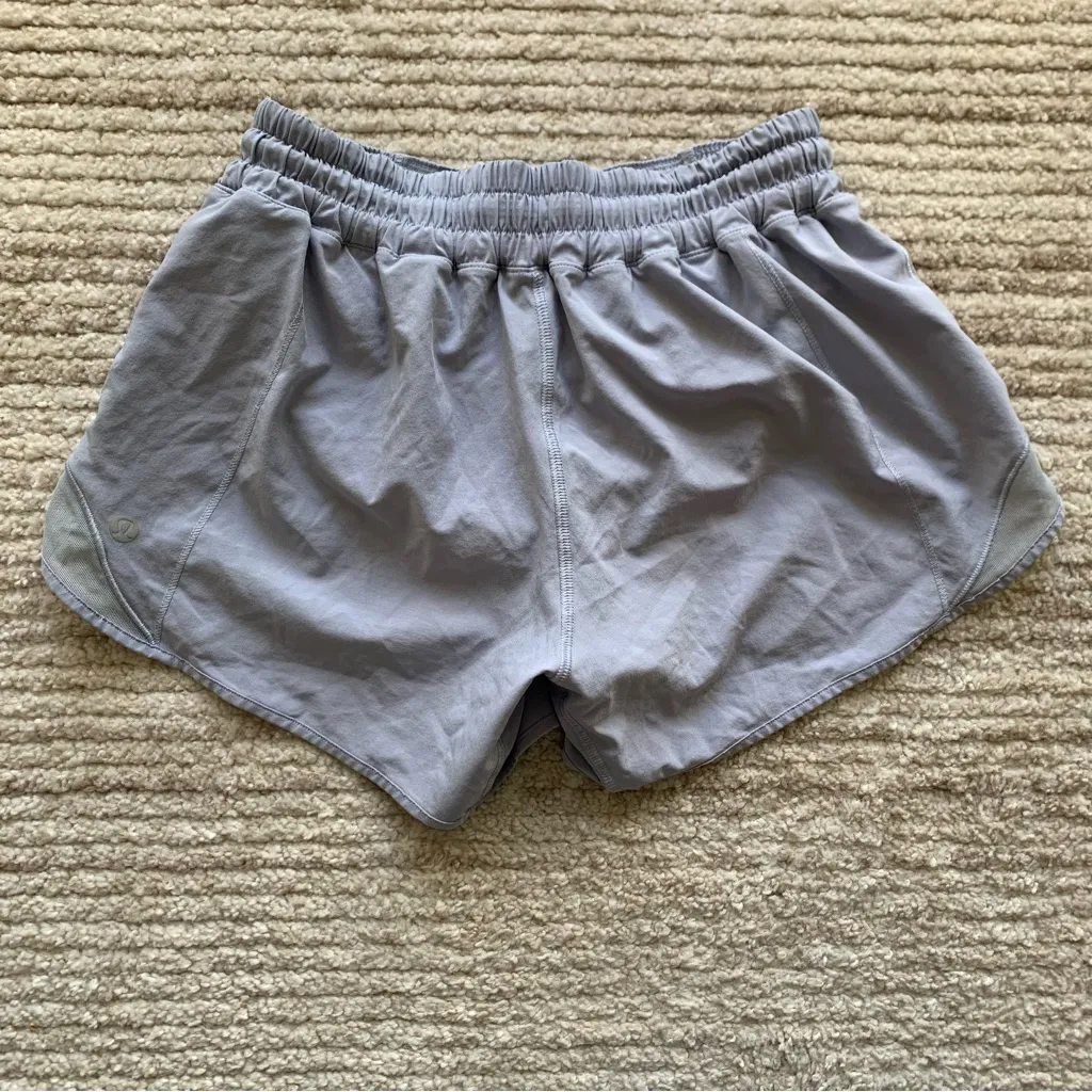 Lululemon Hotty Hot Short 4” Berry Mist - Image 3