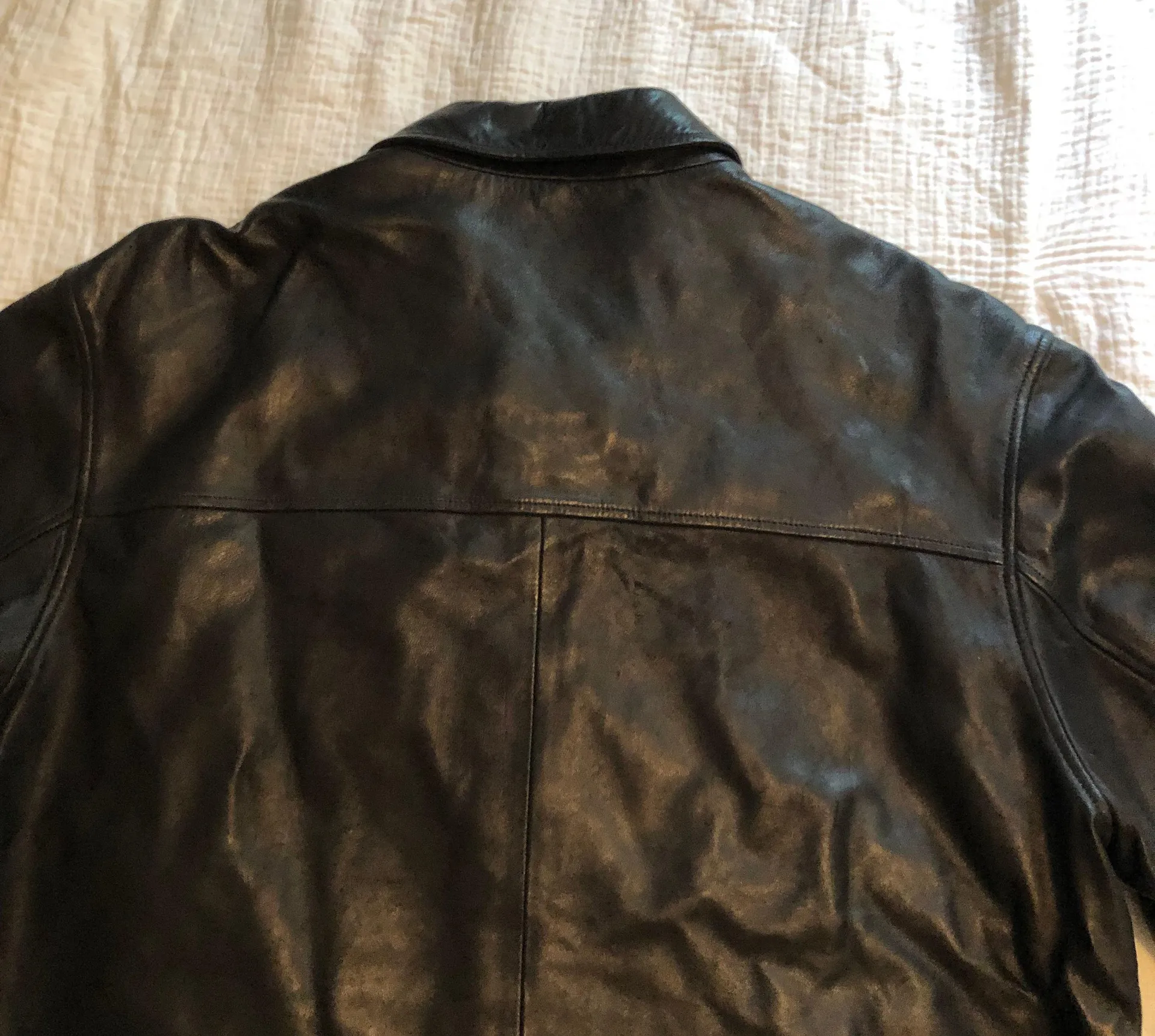 Cutter & Buck Vintage Black Leather Jacket - Image 5