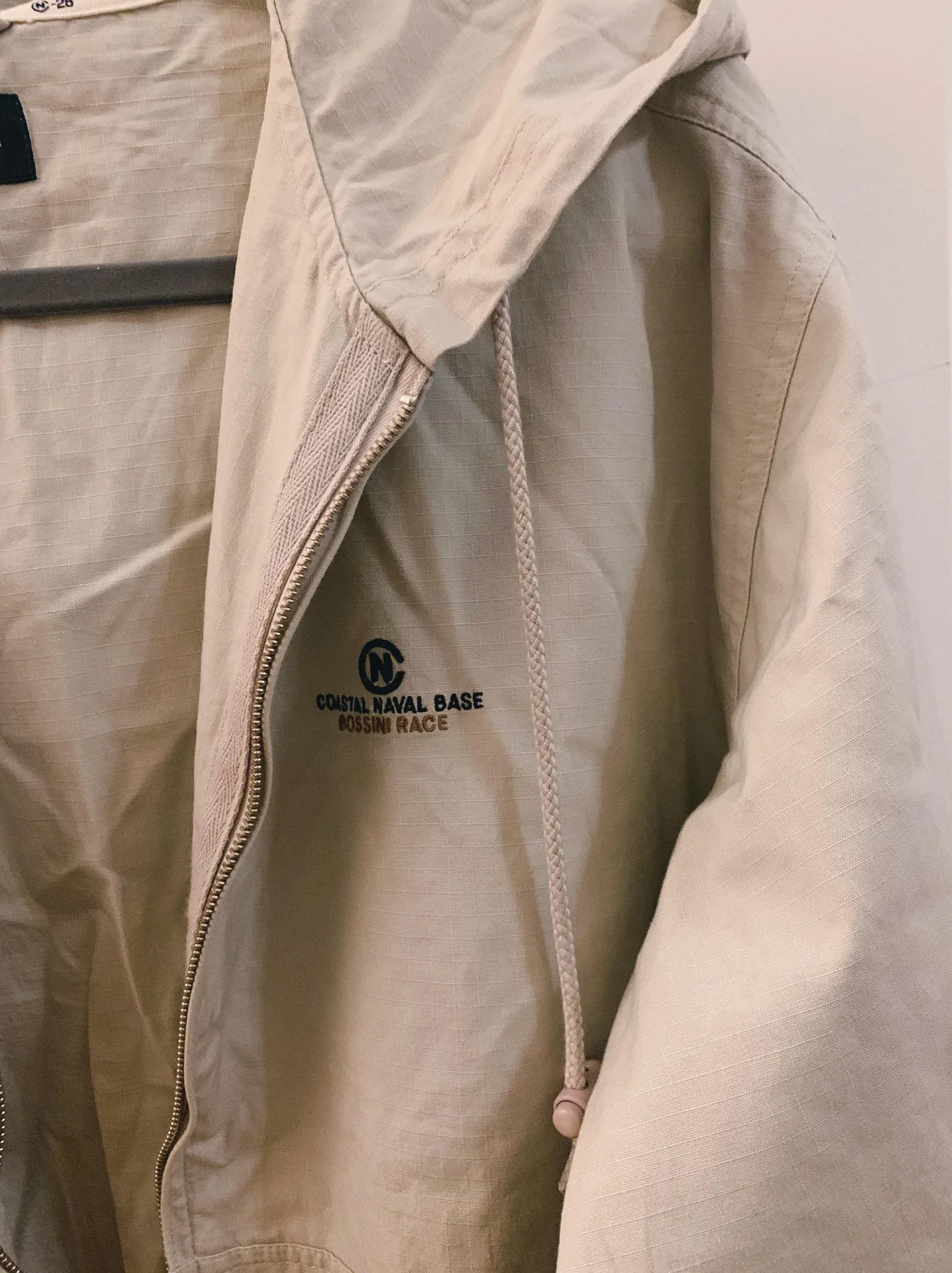 Vintage Hooded Embroidered Lightweight Jacket Gray Size M - Image 4