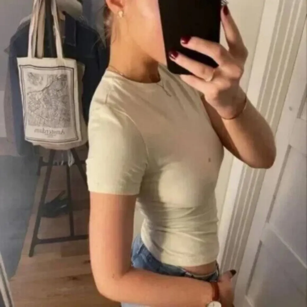 SKIMS Stretch Cotton Tee in Bone Size X-Small - Image 13