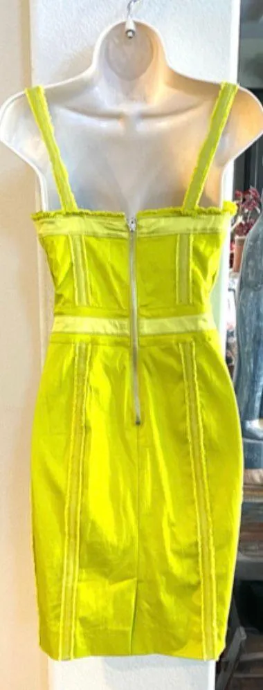 NWOT  body hugging sexy dress. Mint! Sz 4 - Image 2