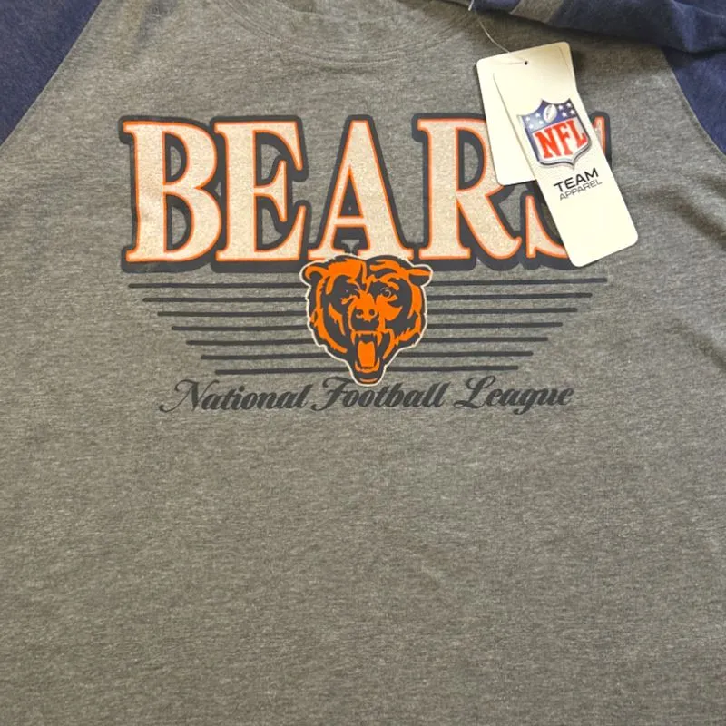 NFL Chicago Bears Women's Raglan Short Sleeve Scoop Neck T-Shirt in Grey, M - Image 2