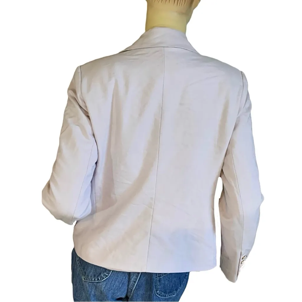 HOUSE OF HARLOW 1960 MISTY LILAC DOUBLE BREASTED BLAZER (S) - Image 4