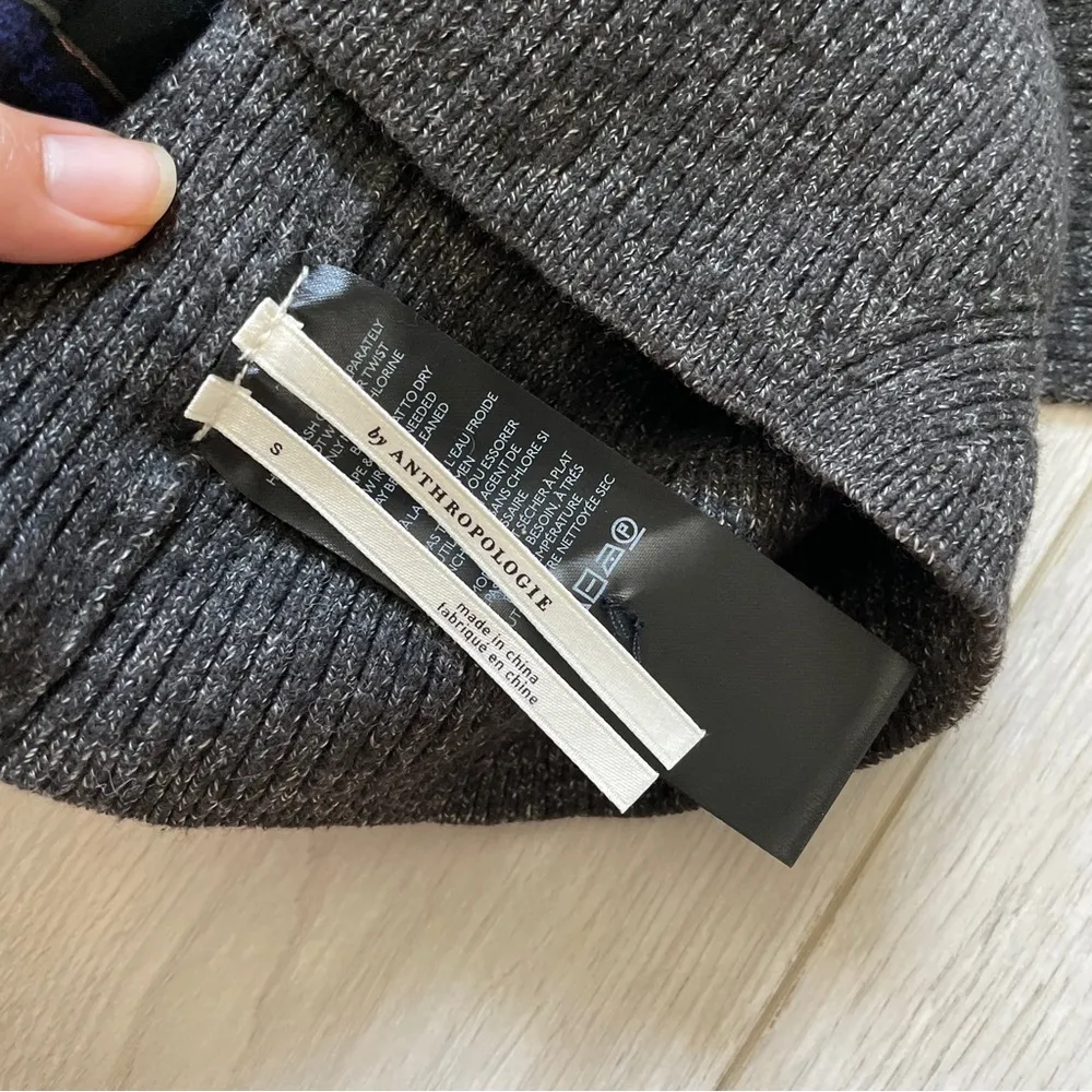 Anthropologie Tie Back Knit Square Neck Cropped Tank Top Gray (Small) - Image 3