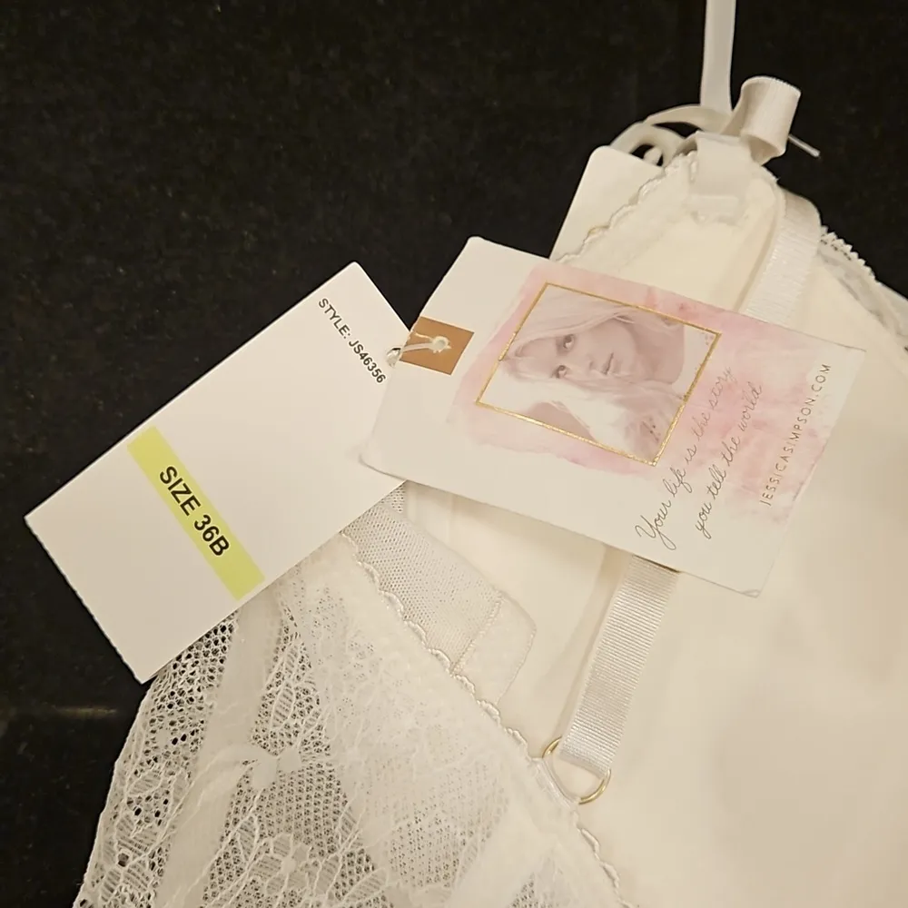 💕JESSICA SIMPSON💕 Flirty Corset Bra with Light Push Up Cups ~ White 36B NWT - Image 9