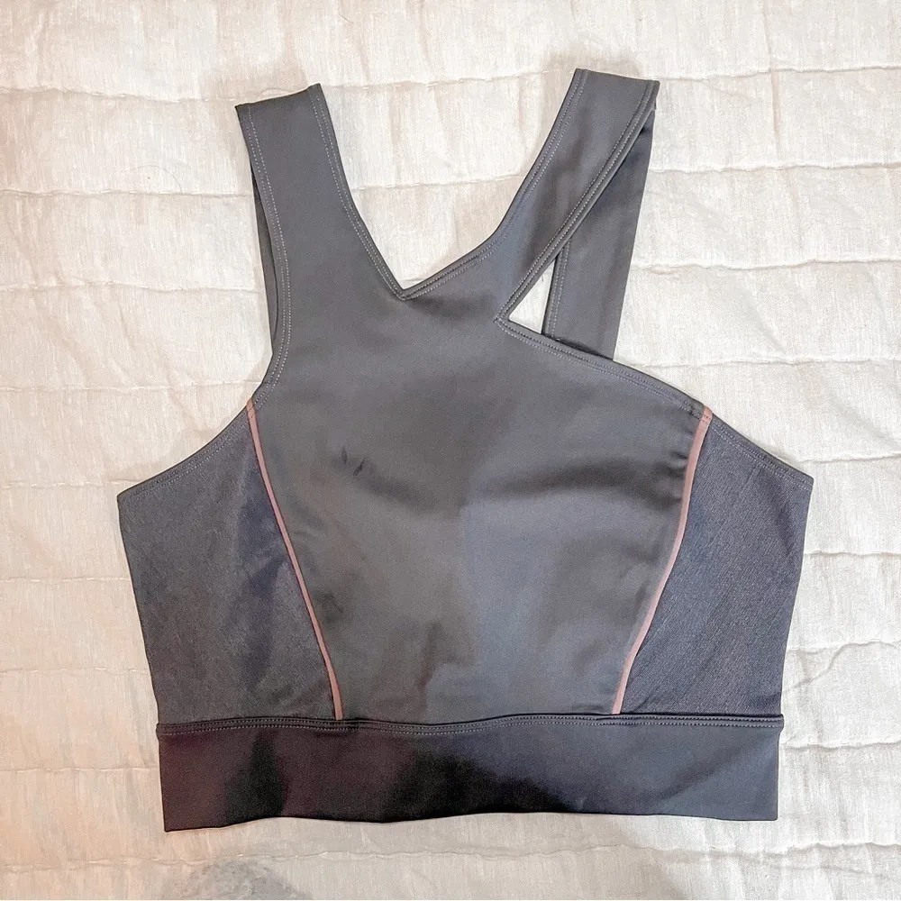 Under Armour Misty Copeland Asymmetrical Gray Sports Bra Crop Top Size Small - Image 4