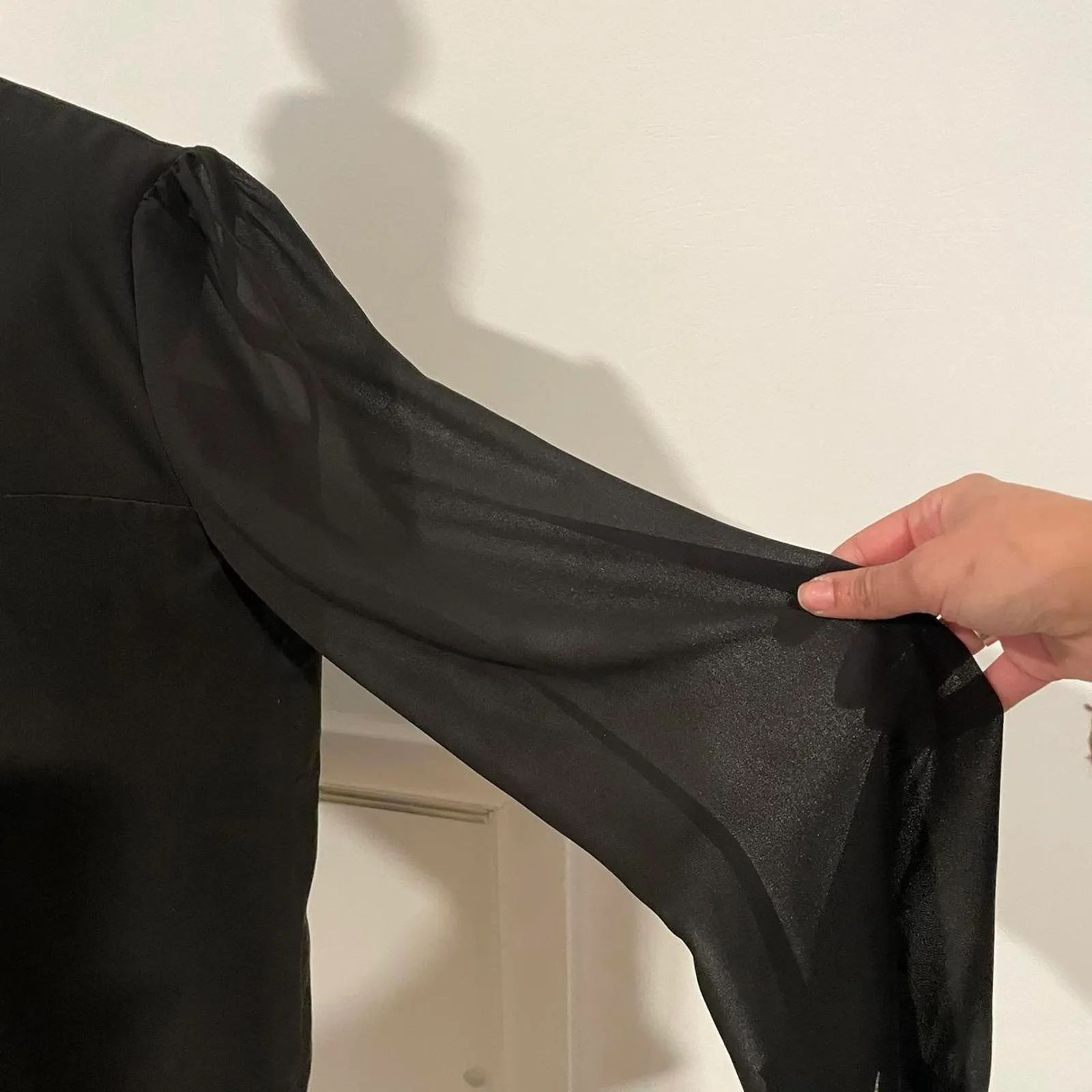 camila coelho black button up blouse. sheer and satin. size small - Image 5