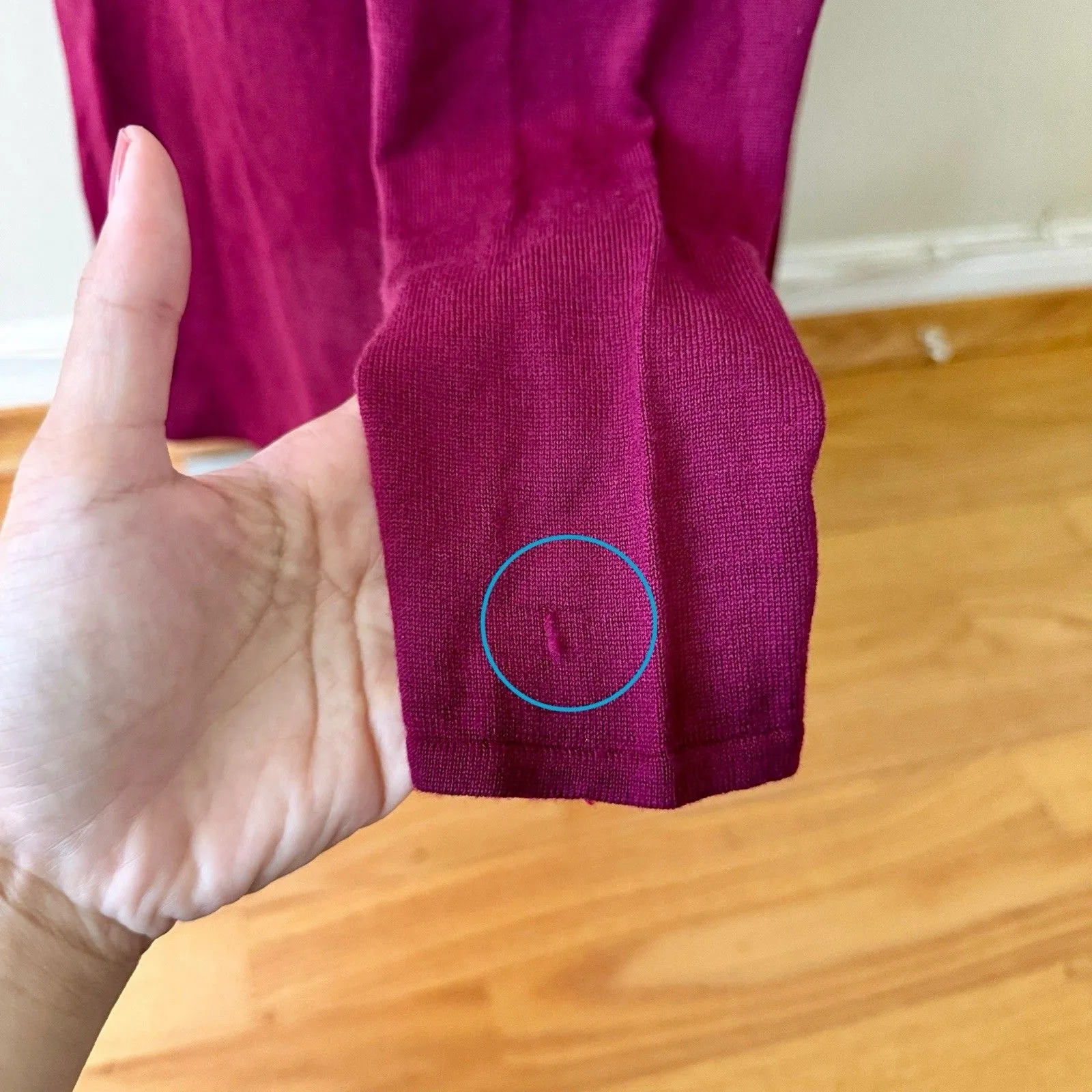 J. Jill Women's 100% Merino Wool V-Neck Long Sleeve Pullover Sweater Burgundy S - Image 10