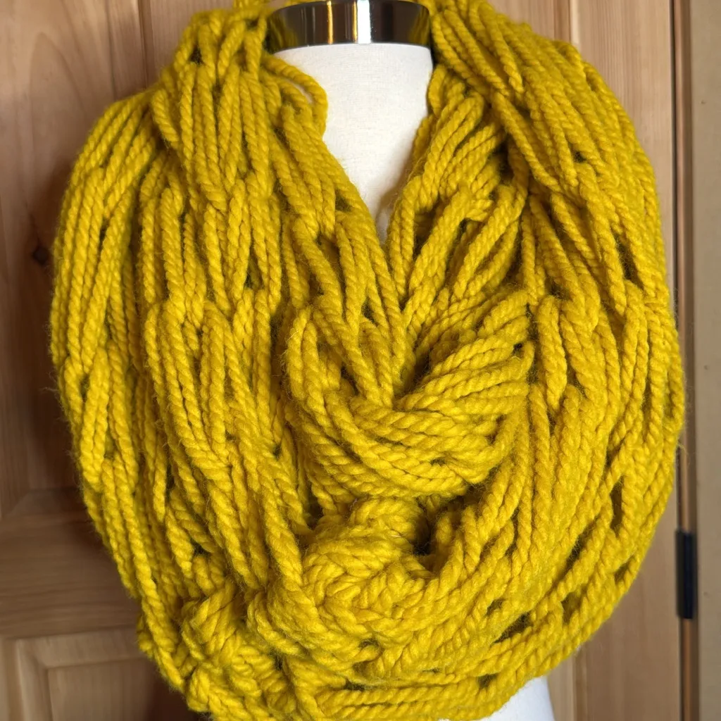 Lot of 9 Scarves Plaid Ombré Tie - Image 6