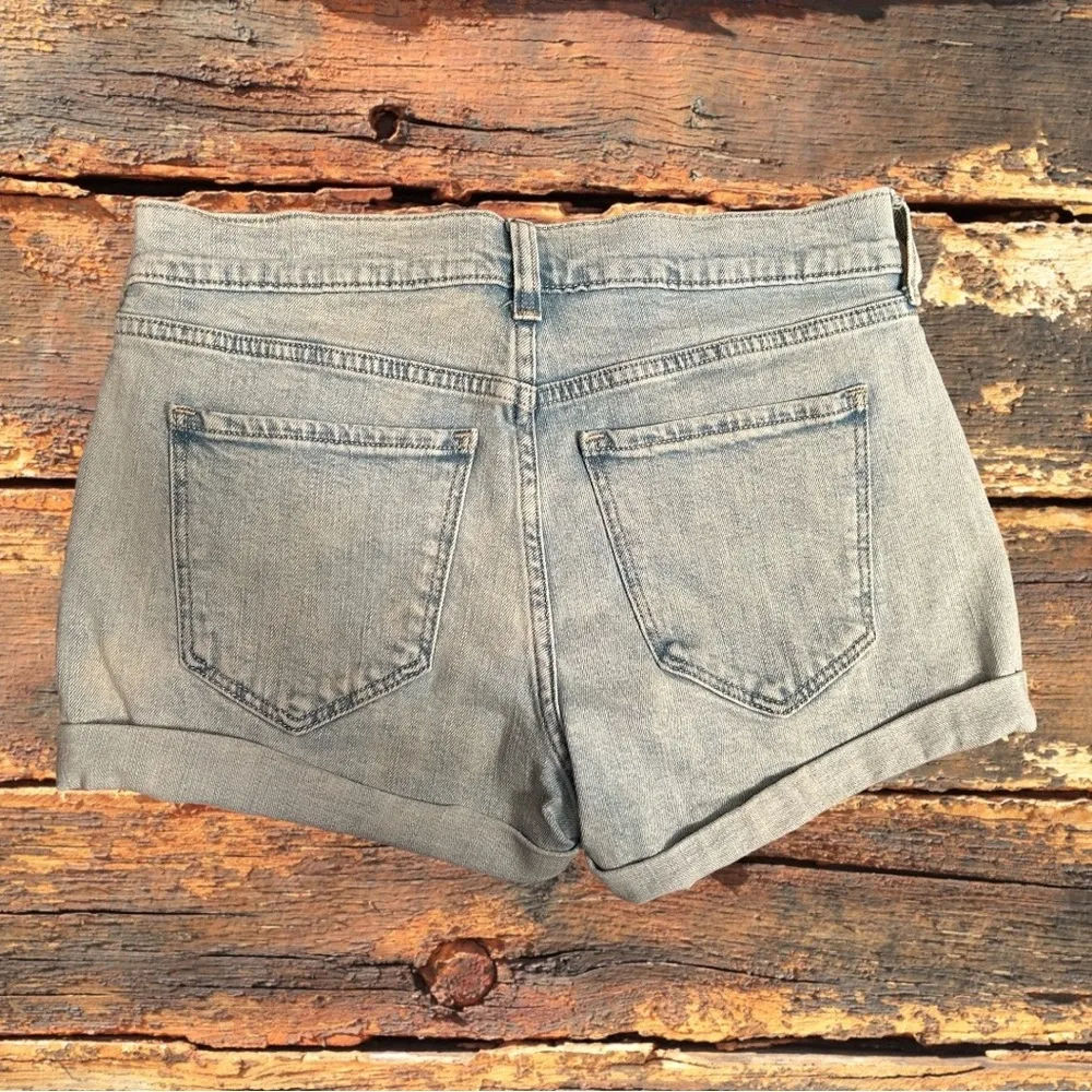 Old Navy Boyfriend Shorts - Image 2