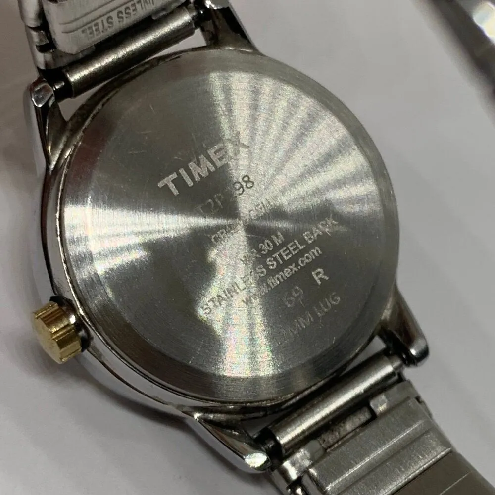 Timex indiglo women’s quartz analog watch silver gold tone 25mm size 6” running - Image 7